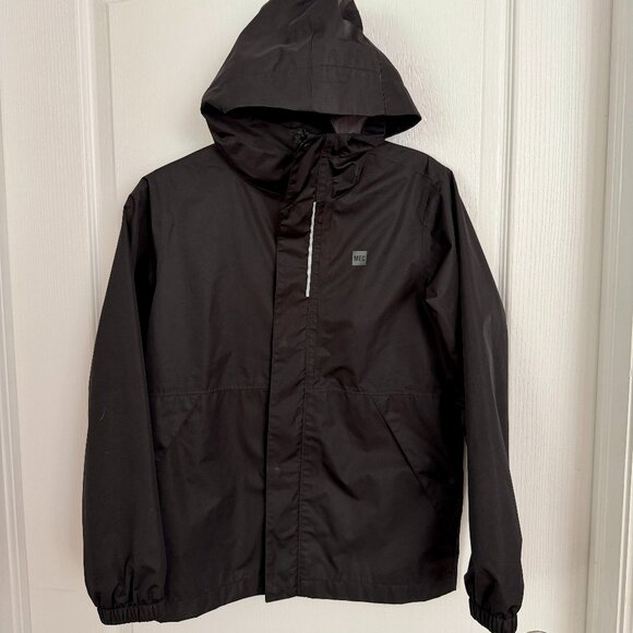 MEC Aquanator Rain Jacket Black Size 12 Youth - Picture 1 of 7